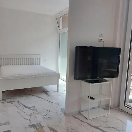 Nuovo E Incantevole *
